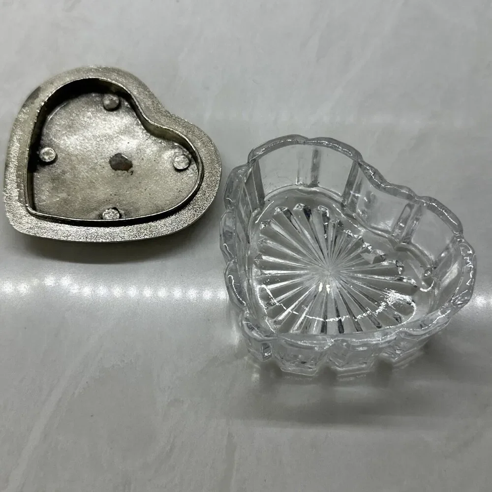 Vintage Heart Shape Silver and Glass Trinket Jewelry Box Candy Dish 3.5 in